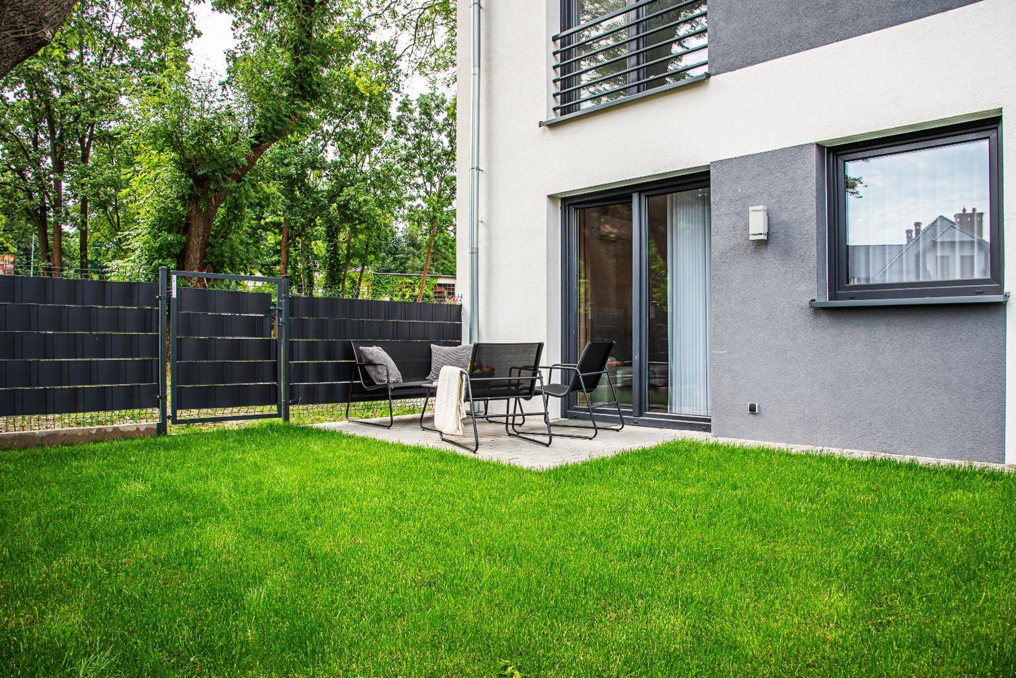 Apartament Labradoryt, Klimatyzacja, Parking Priv โบเลสวาเวียส ภายนอก รูปภาพ