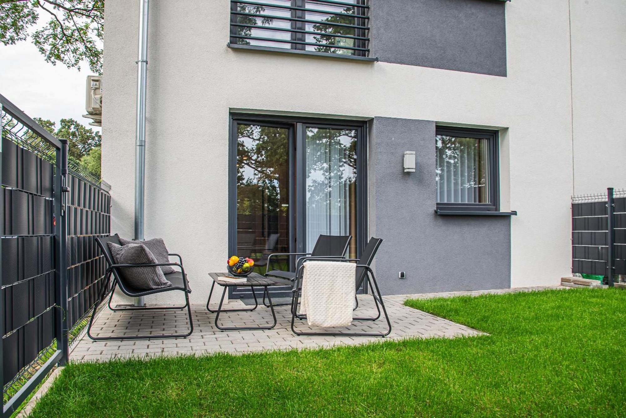 Apartament Labradoryt, Klimatyzacja, Parking Priv โบเลสวาเวียส ภายนอก รูปภาพ